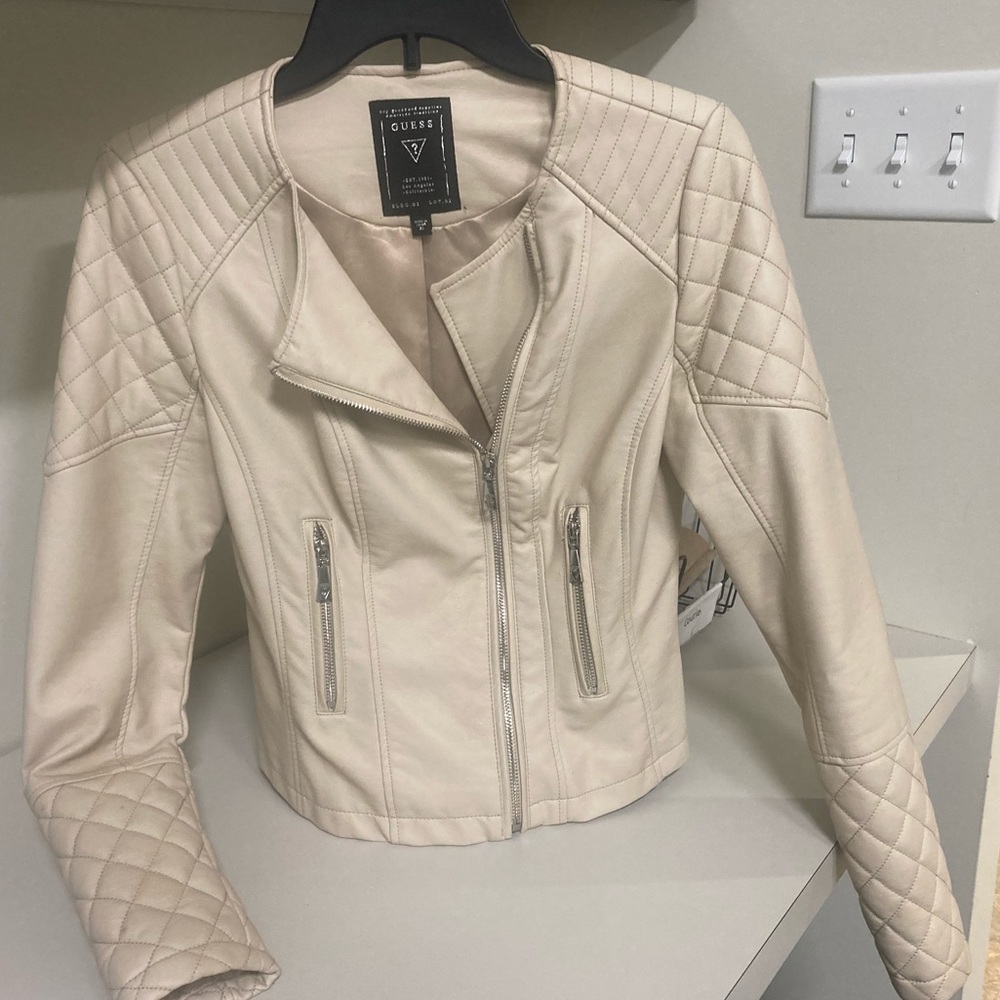 Guess jacket - Picture 2 of 3